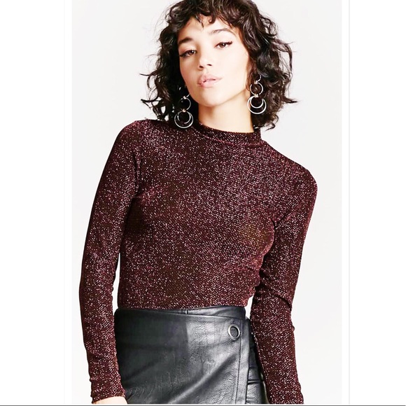 Long Sleeve Metallic Lurex Mock-Neck Top - Picture 8 of 8